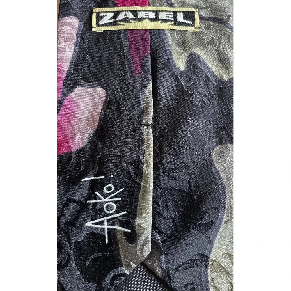 ZABEL Aoko Floral Abstract Art Tie 100%‎ Silk Hand Sewn USA Black Pink